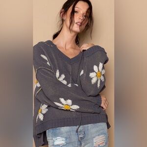 POL Gray Floral Accent Hooded Oversized Sweater Size S
